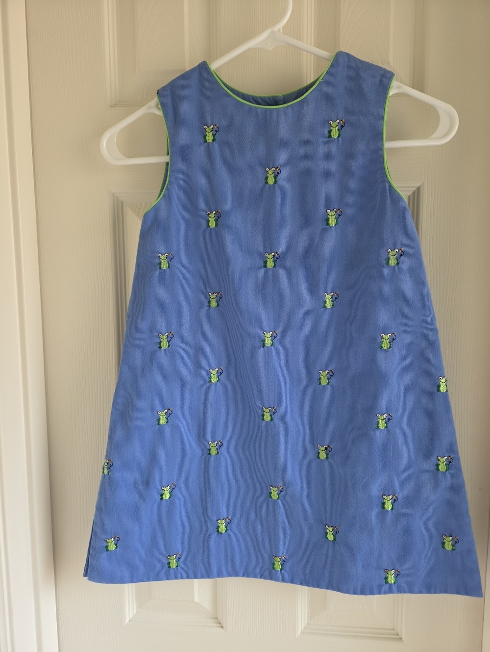 Vintage Lavender Blue Girls Size 6 Shift Dress Blue Embroidered Green Frogs